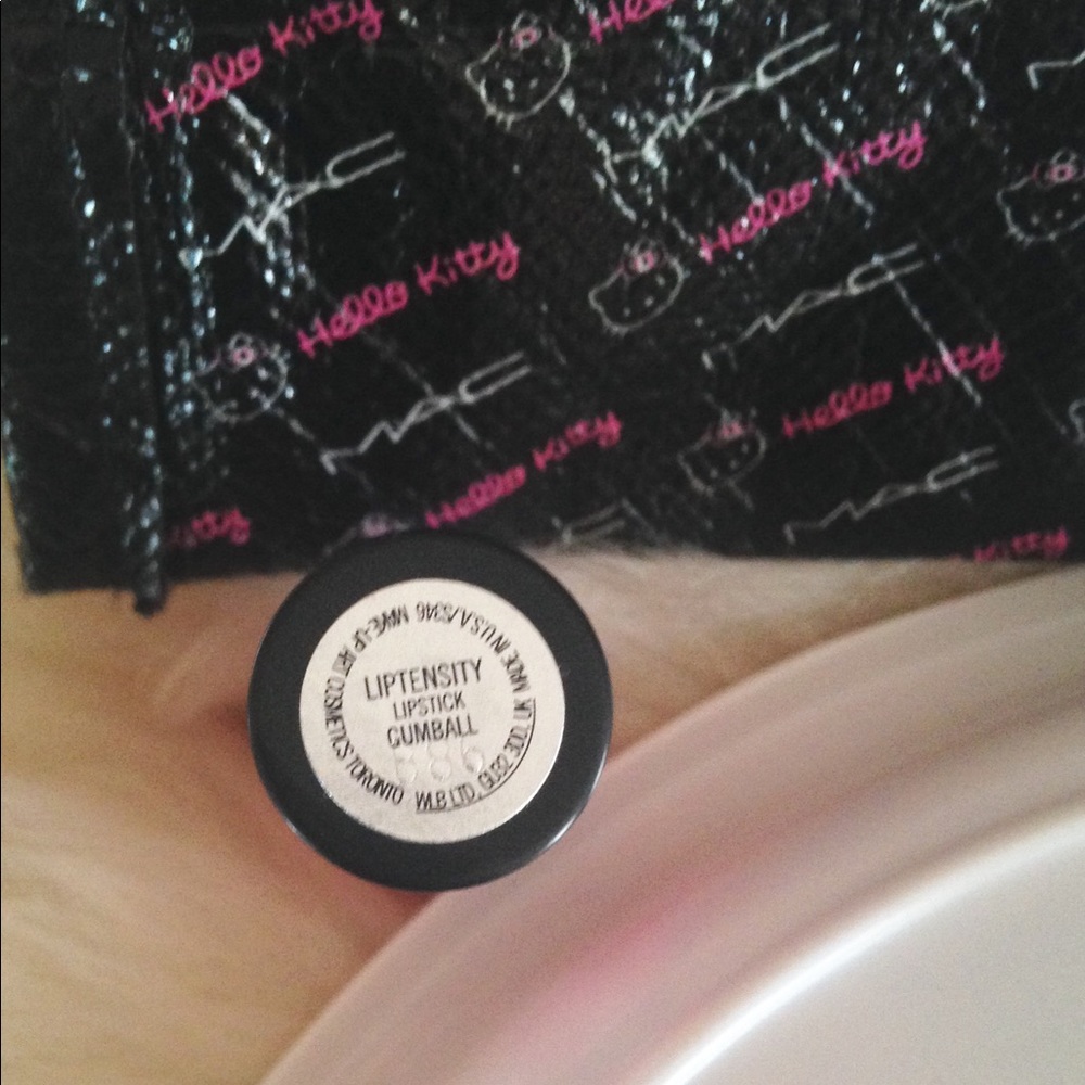 💄HP!💄MAC Liptensity Lipstick Gumball - Picture 8 of 8
